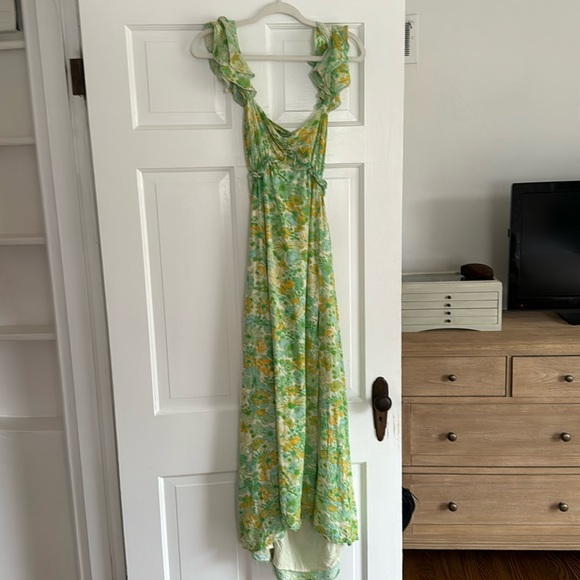 Showpo Green Floral Maxi Dress - Picture 8 of 12